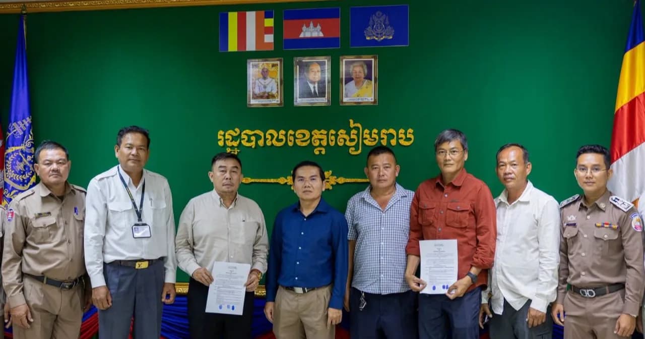 ក្រុមការងារដោះស្រាយវិវាទក្រៅប្រព័ន្ធតុលាការបានធ្វេីការសម្រុះសម្រួល និងដោះស្រាយវិវាទដីធ្លីនៅស្រុកអង្គរជុំ