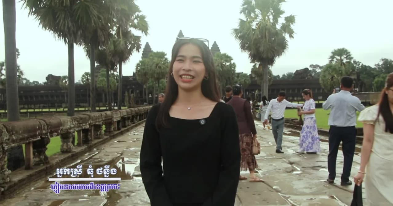 វីដេអូ៖ អ្នកស្រី ឆុំ ថន្នីង បានបង្ហាញអារម្មណ៍សប្បាយរីករាយ និងកោតសរសើរពីសេវាកម្មផ្សេងៗក្នុងខេត្តសៀមរាប ពេលបានមកទស្សនាព្រឹត្តិការណ៍សមរាត្រី