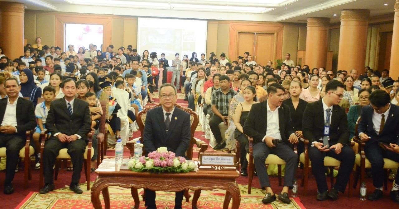 ក្រសួងអប់រំជំរុញឱ្យគ្រឹះស្ថានសិក្សាបន្តពង្រឹងគុណភាពអប់រំ វិន័យ និងប្រសិទ្ធភាពបង្រៀន ដើម្បីកសាងធនធានមនុស្សប្រកបដោយគុណភាព