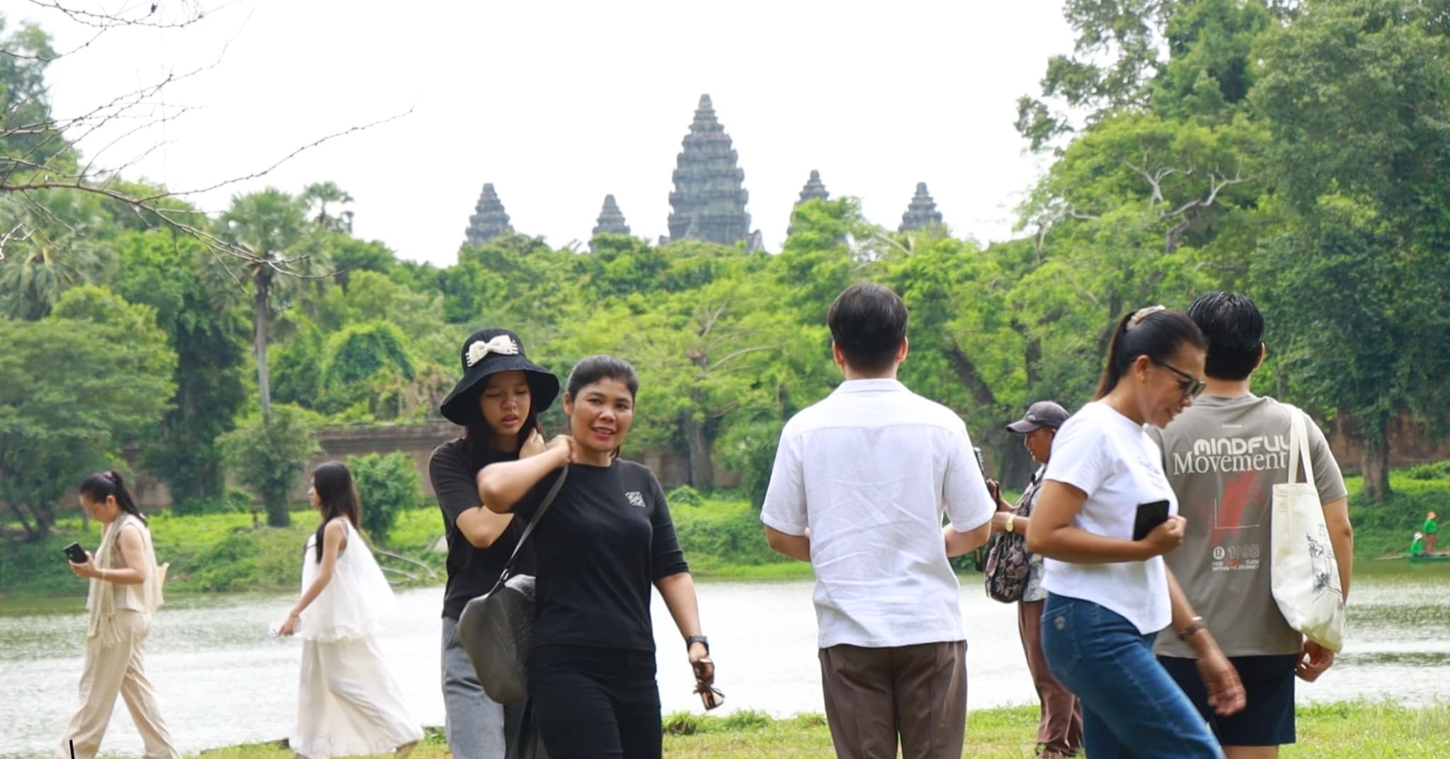 ប្លង់ថតជាប់កំពូលប្រាសាទអង្គរវត្តទាំង៥ កំពុងទទួលបានការចាប់អារម្មណ៍ខ្លាំងពីសំណាក់ភ្ញៀវទេសចរណ៍ជាតិ និង អន្តរជាតិ