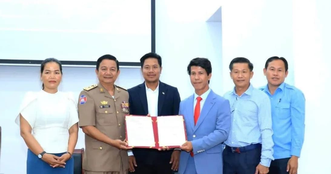 កម្មវិធីប្រកាសតែងតាំងលោក ឧត្តម វិវឌ្ឍន៍ ជាទូតឆន្ទៈ របស់វិទ្យាស្ថានពហុបចេ្ចកទេស ខេត្តបន្ទាយមានជ័យ