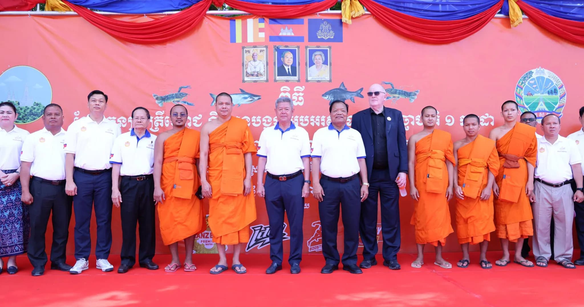 ថ្នាក់ដឹកនាំខេត្ត អញ្ជើញជាអធិបតី ក្នុងពិធីលែងកូនត្រី ត្រីមេពូជ និងកូនបង្កង អបអរសាទរទិវាមច្ឆាជាតិ ១កក្កដា នៅទន្លេបាទី ស្រុកកណ្តាលស្ទឹង ខេត្តកណ្តាល