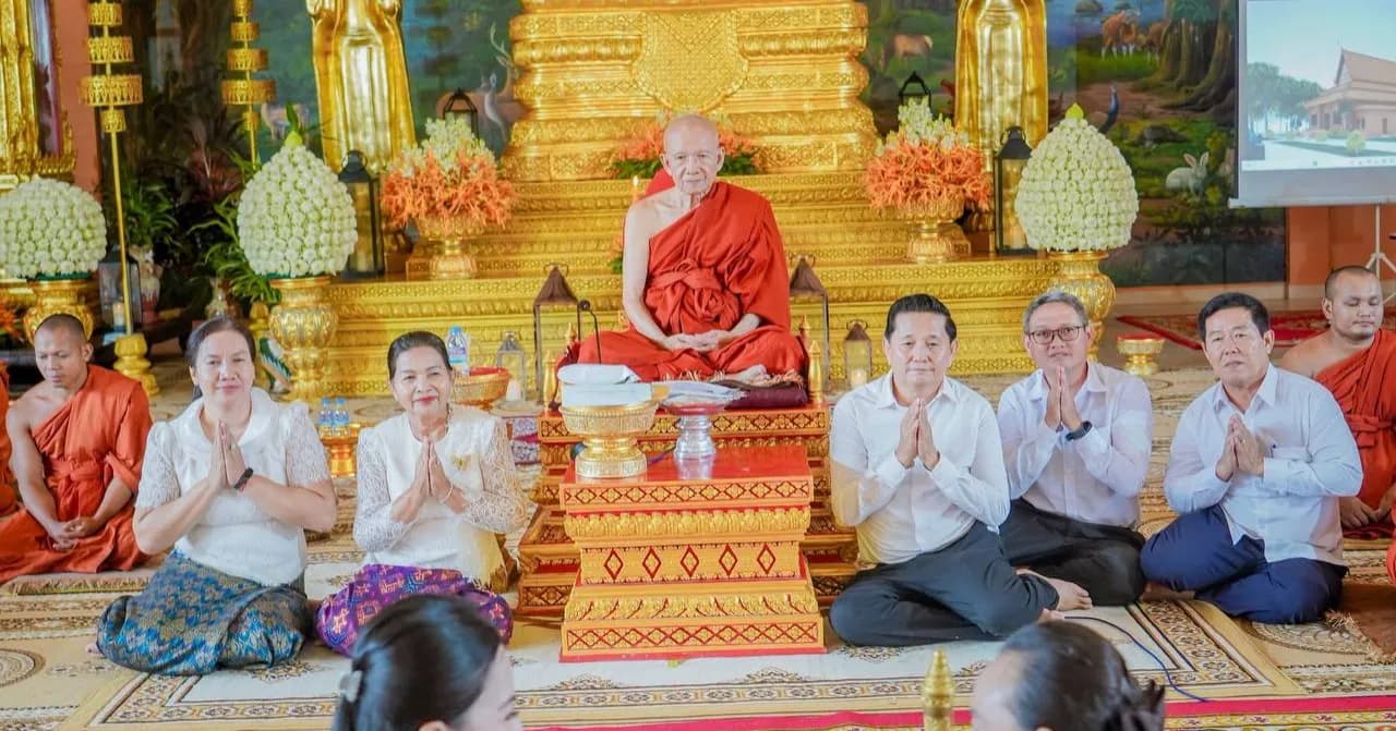 ចាប់ពីថ្ងៃទី៤-៦ ខែកក្កដា ឆ្នាំ២០២៦ គណៈកម្មការ អាចារ្យ និងពុទ្ធបរិស័ទវត្តរាជបូណ៌ មូលមតិគ្នាប្រារព្ធពិធីបុណ្យផ្កាប្រាក់មហាសាមគ្គី កសាងពុទ្ធមណ្ឌលវិបស្សនាអន្តរជាតិនៃកម្ពុជា ស្ថិតនៅភូមិបំពេញរាជ្យ ឃុំលាងដៃ ស្រុកអង្គរធំ