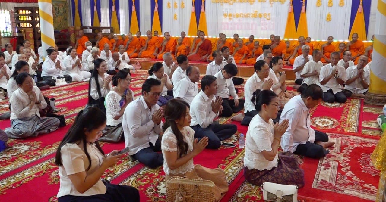 រដ្ឋបាលខេត្តសៀមរាប បន្ដកាន់បិណ្ឌវេនទី៣ ក្នុងវត្តទេពពោធិវង្ស ហៅវត្តថ្មី ក្រុងសៀមរាប
