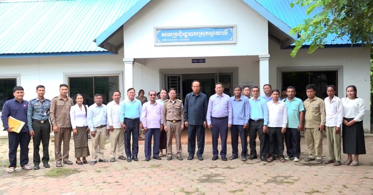 ក្រុមការងាររាជរដ្ឋាភិបាលចុះមូលដ្ឋានស្រុកស្វាយលើ បើកកិច្ចប្រជុំបូកសរុបលទ្ធផលការងារប្រចាំត្រីមាសទី៣ និងស្ដាប់បញ្ហាប្រឈម ដើម្បីរកដំណោះស្រាយ