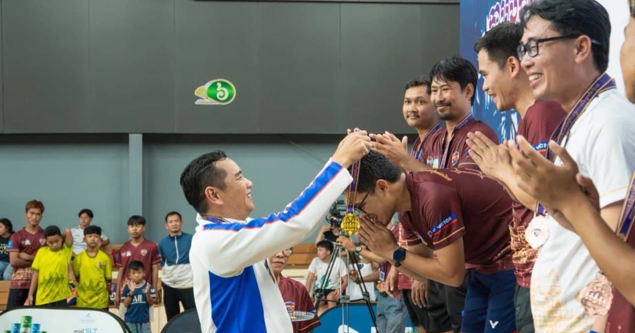 ការប្រកួតកីឡាវាយសីពានរង្វាន់ “ក្រុងអង្គរ” បានបិទបញ្ចប់ហើយ ខណៈជ័យលាភីលេខ១ បានទៅលើកីឡាករខេត្តសៀមរាប និងខេត្តបាត់ដំបង